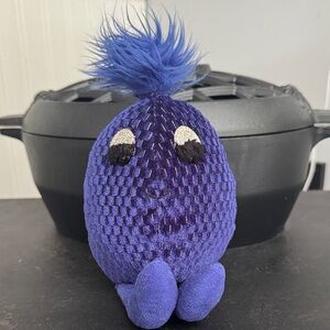 Jellycat London Sapphire Fabby egg